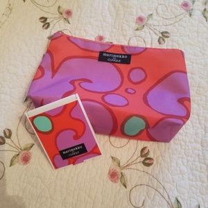 Makeup bag with mirror